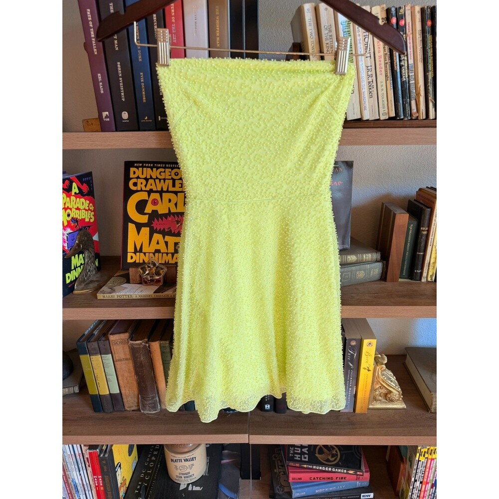 Oh Polly Lime Green Beaded Mesh Strapless Cocktail Mini Dress US 0 Tinkerbell